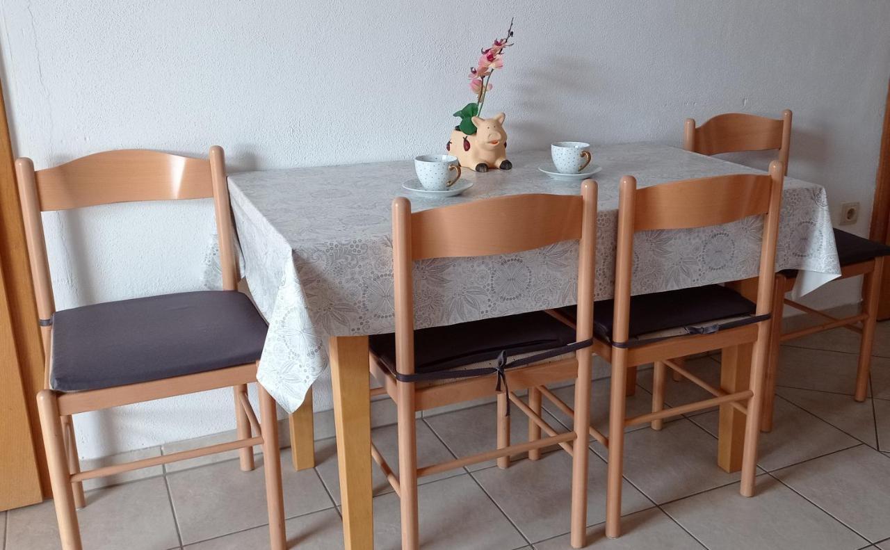 Apartmani Barisic Трогир Екстериор снимка